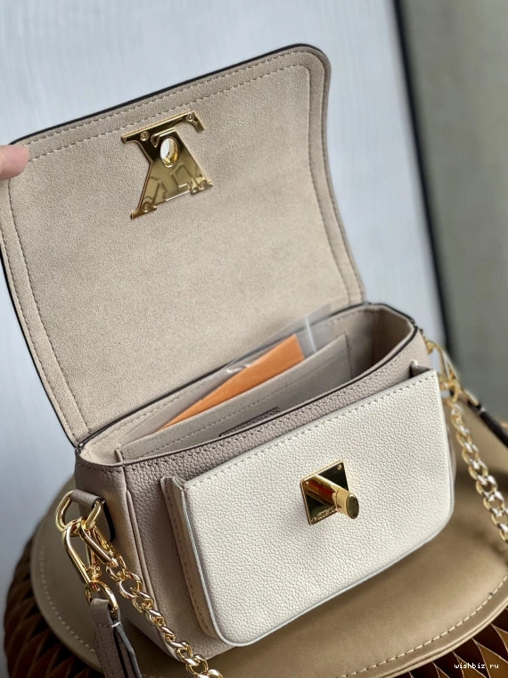 WIS TENDER VUITTON LOCKME LOUIS 0312